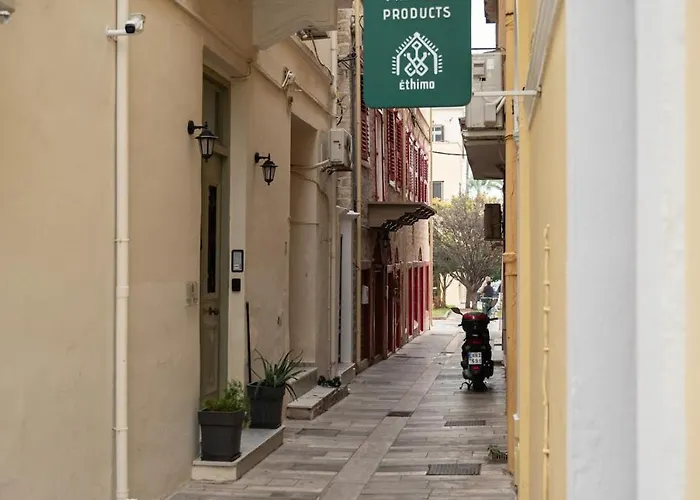 Apartment Pretty Little 2 By Sweet